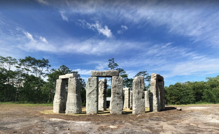 Stonehenge Cangkringan
